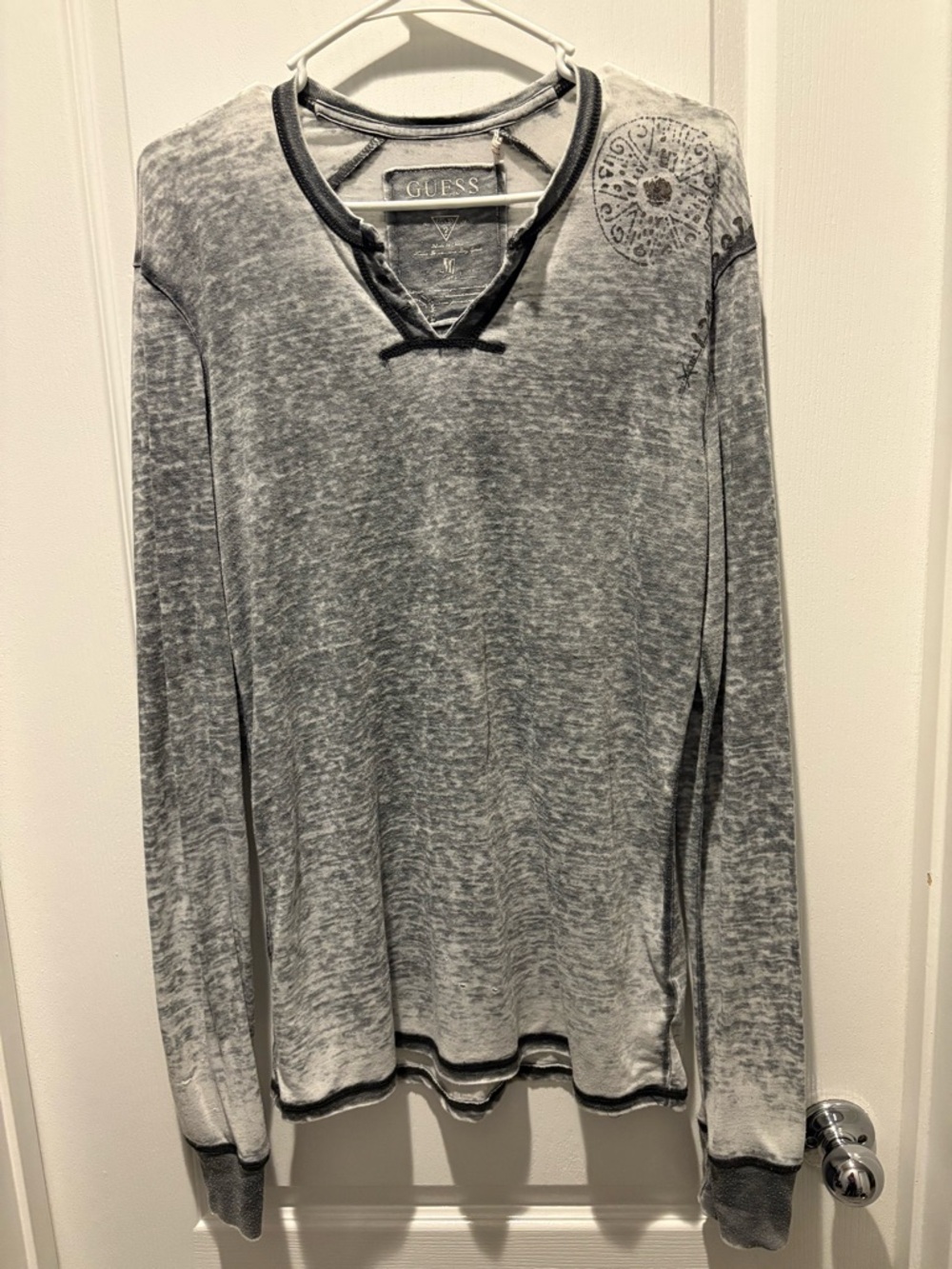 Y2K Guess gray cotton long sleeve thermal